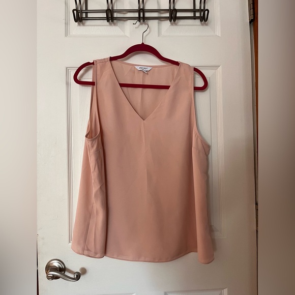 Nine West Tops - Nine West Blush Pink V-Neck Sleeveless Top XXL